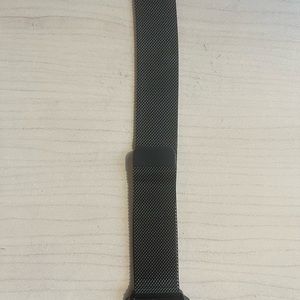 Apple Brand Magnetic Band for Apple Watch-41mm Graphite Milanese Loop. Like new